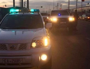 Καταδίωξη Μπαρμπαρούση στην Εθνική Οδό από περιπολικά της ΕΛ.ΑΣ!